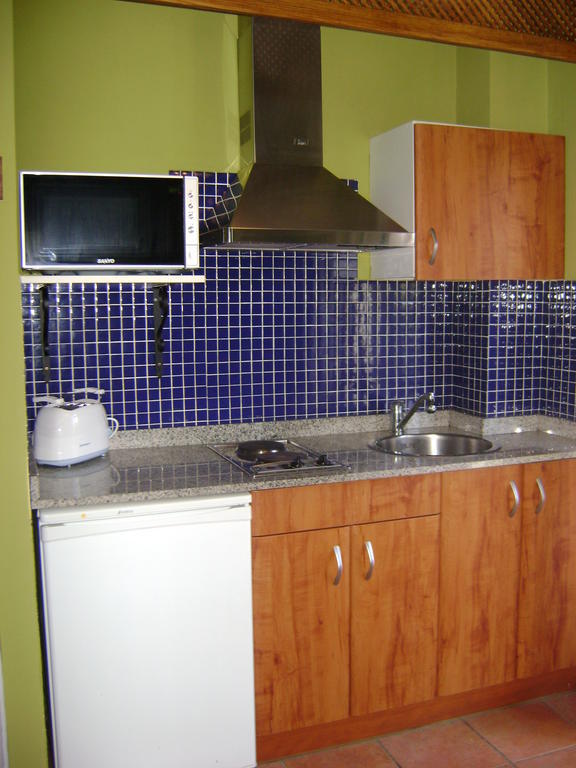 Apartamentos Dos Robles Somo Habitación foto