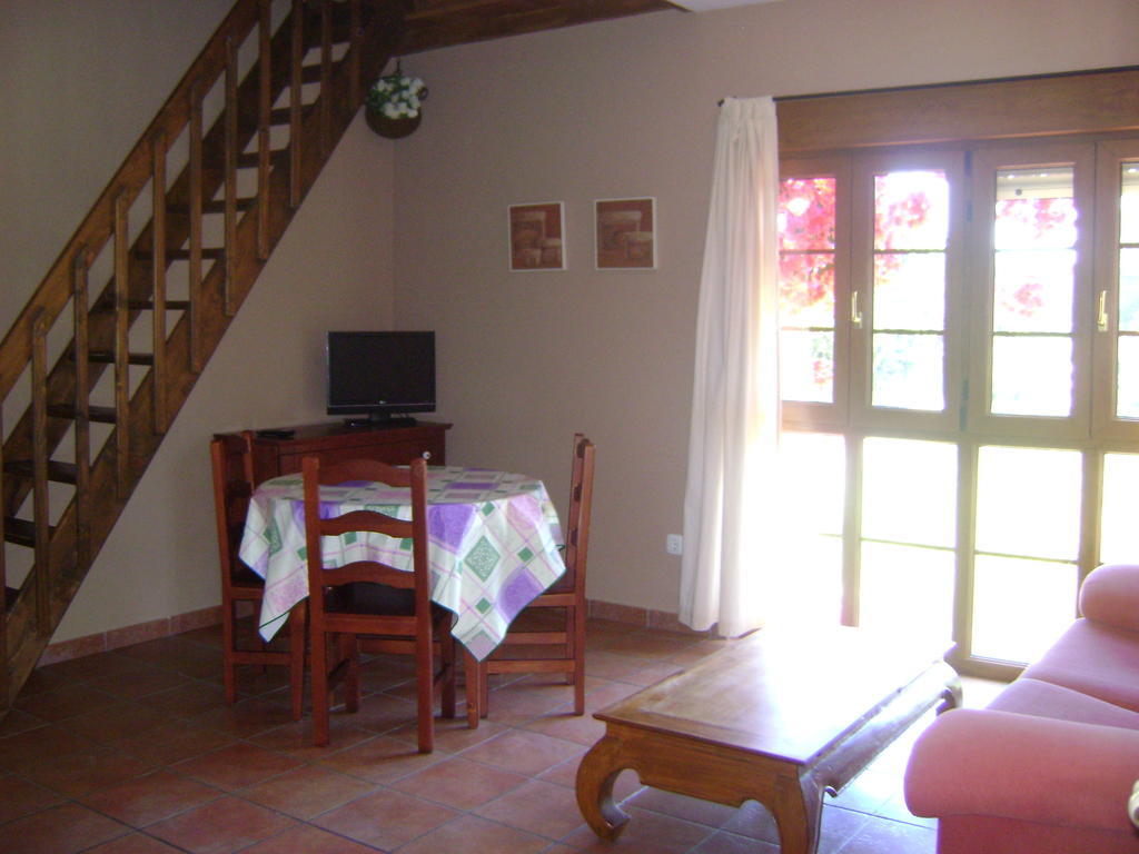 Apartamentos Dos Robles Somo Habitación foto